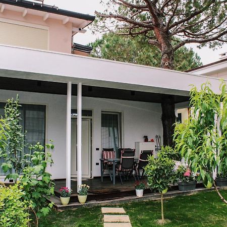 Ivy Lalzi Bay Beach House Dıraç Dış mekan fotoğraf